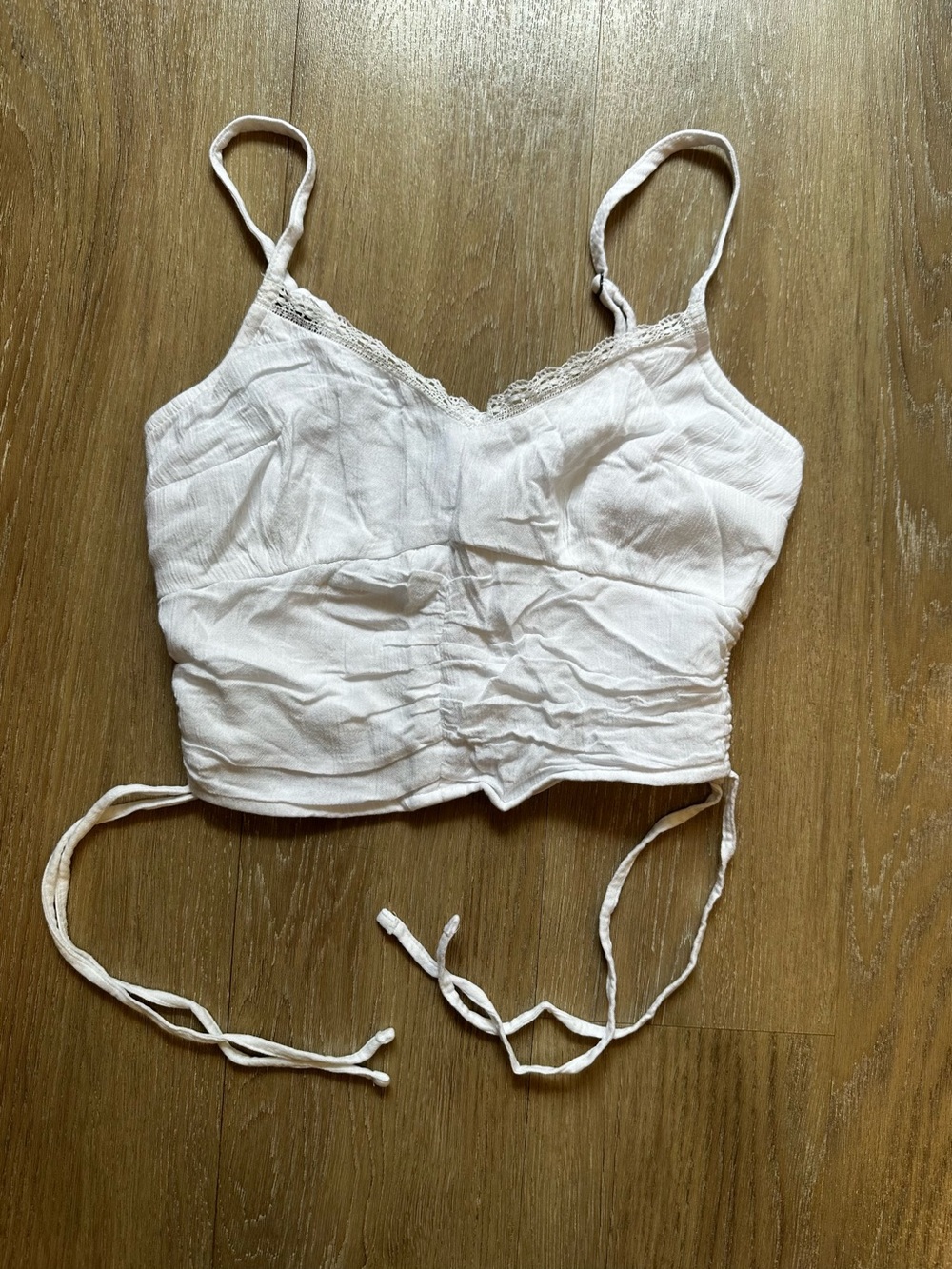 Hollister White Ruched Lace Tie Side Crop Cami XS